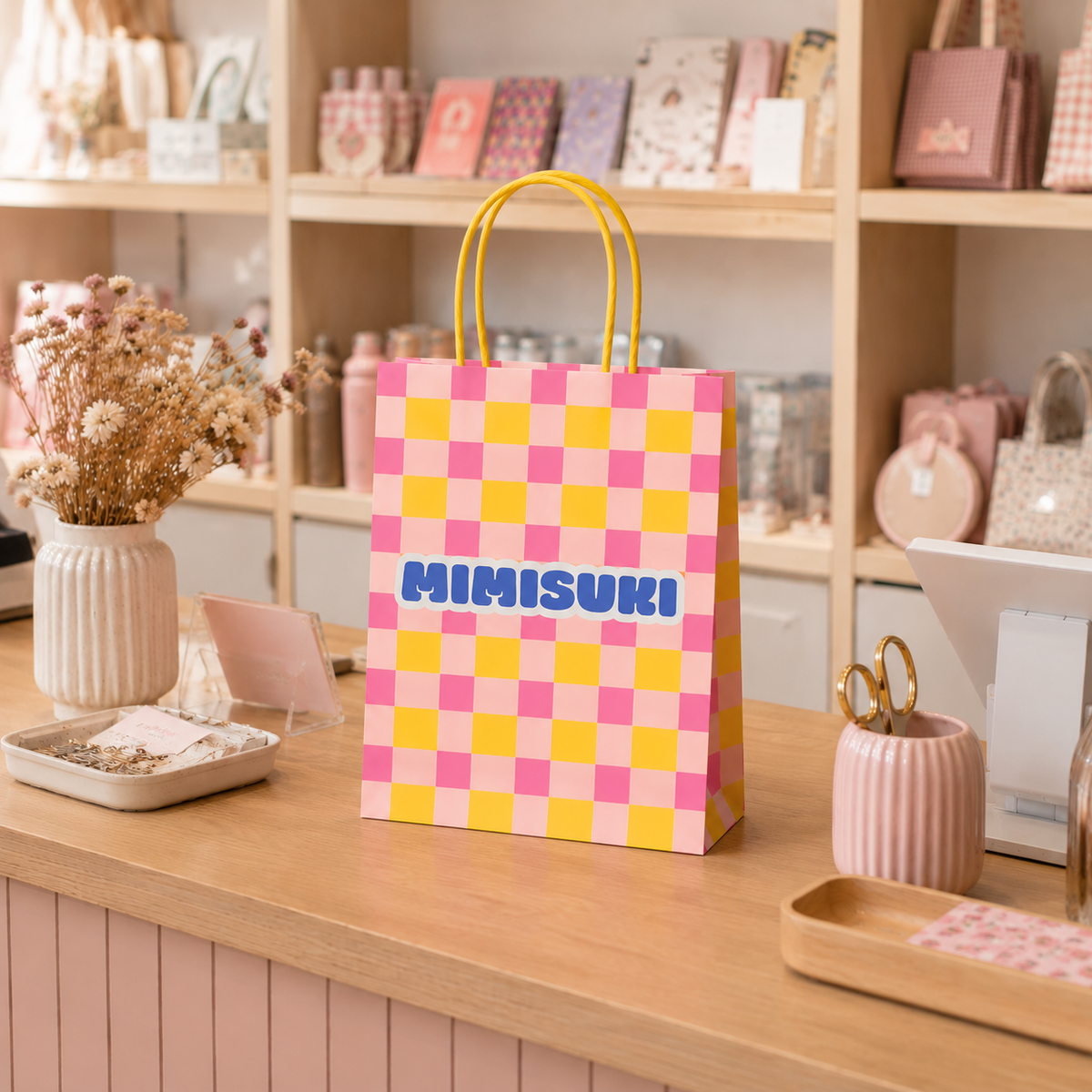 MIMISUKI Kraftpapiertüte mit gedrehten Griffen