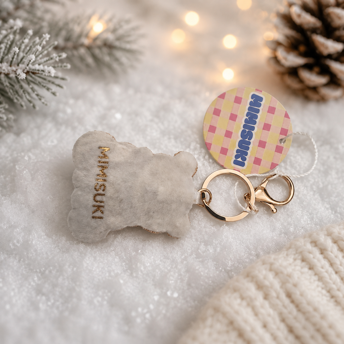 Sleutelhanger en tasjuweel Beer met geborduurde kralen - Kerstcadeau