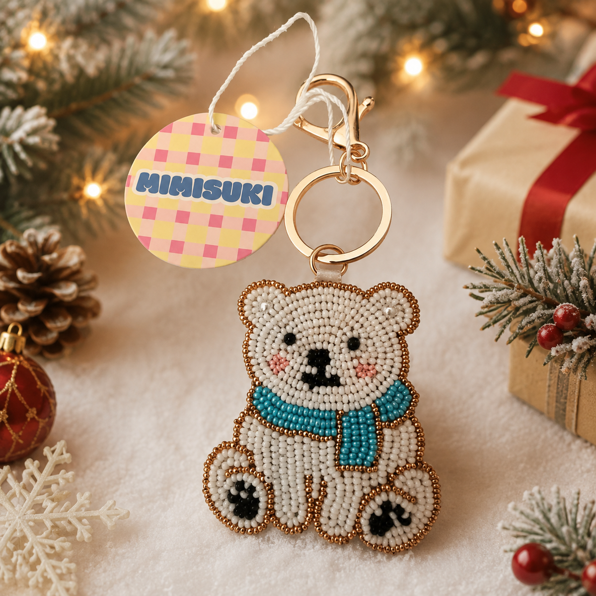 Sleutelhanger en tasjuweel Beer met geborduurde kralen - Kerstcadeau
